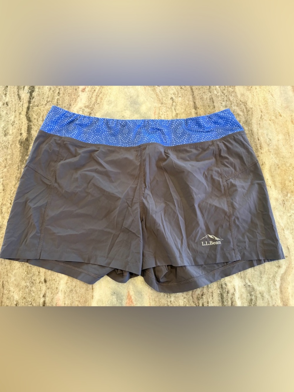 LL Bean Woman’s XL Pull On Running Shorts. Gray & Blue w Liner. Pockets.